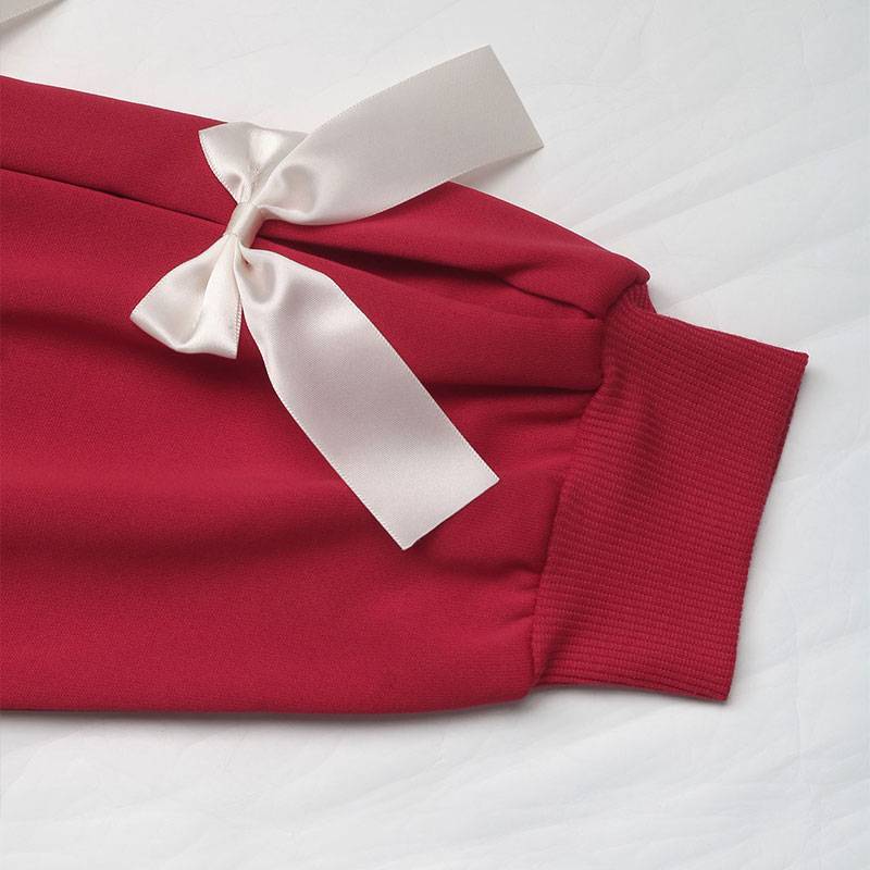 Elegant Red Sweater with Ribbon Sleeves – One Size Oversized Fit