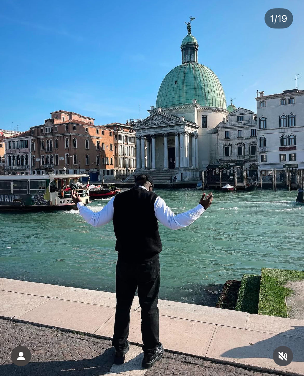 Luxury Unisex WHITE long sleeve fit Shirt. Vol. 1. Free Delivery 🚚 📦🎉