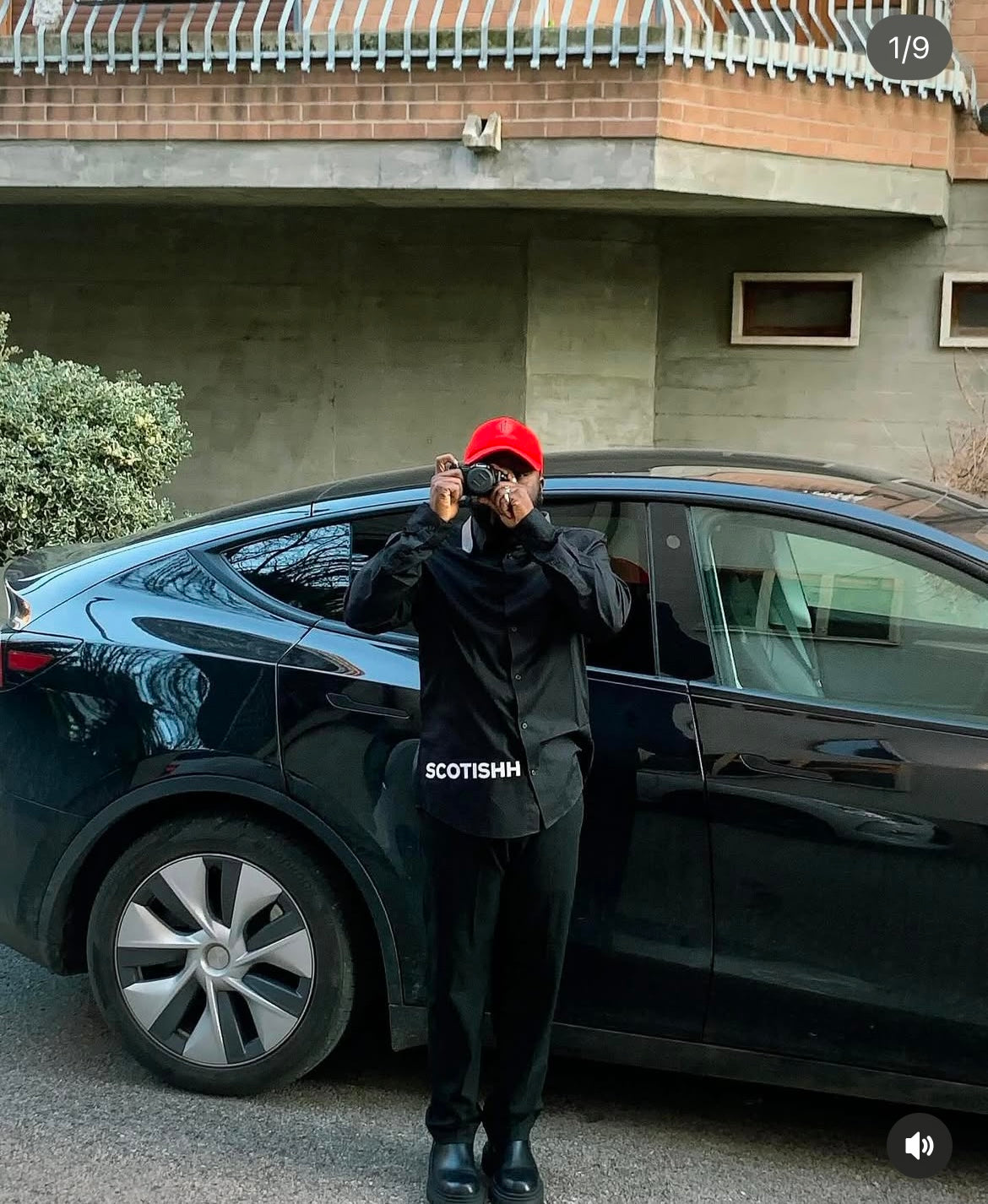 Luxury Unisex black long sleeve  fit Shirt. Vol. 1. Free Delivery 🚚 📦🎉