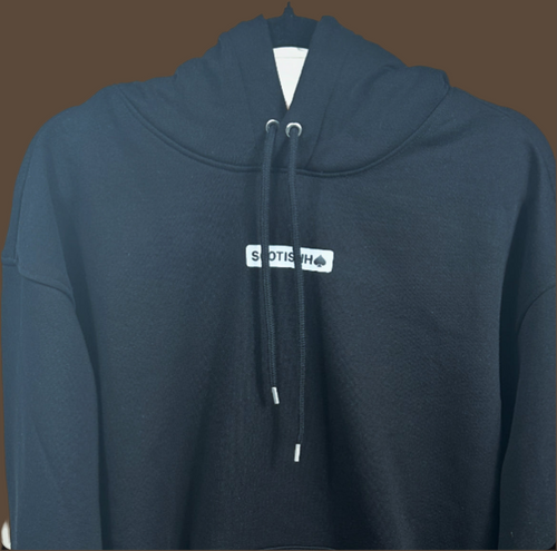 Black Luxury Hoodie. 🎉FREE DELIVERY 🚚📦