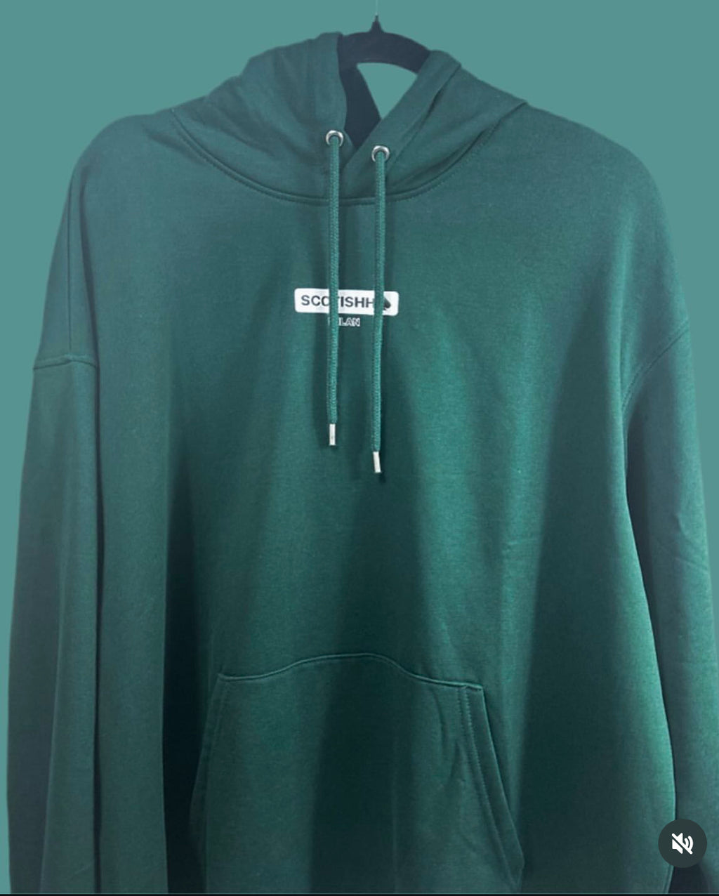 Green Luxury Hoodie. 🎉FREE DELIVERY 🚚📦