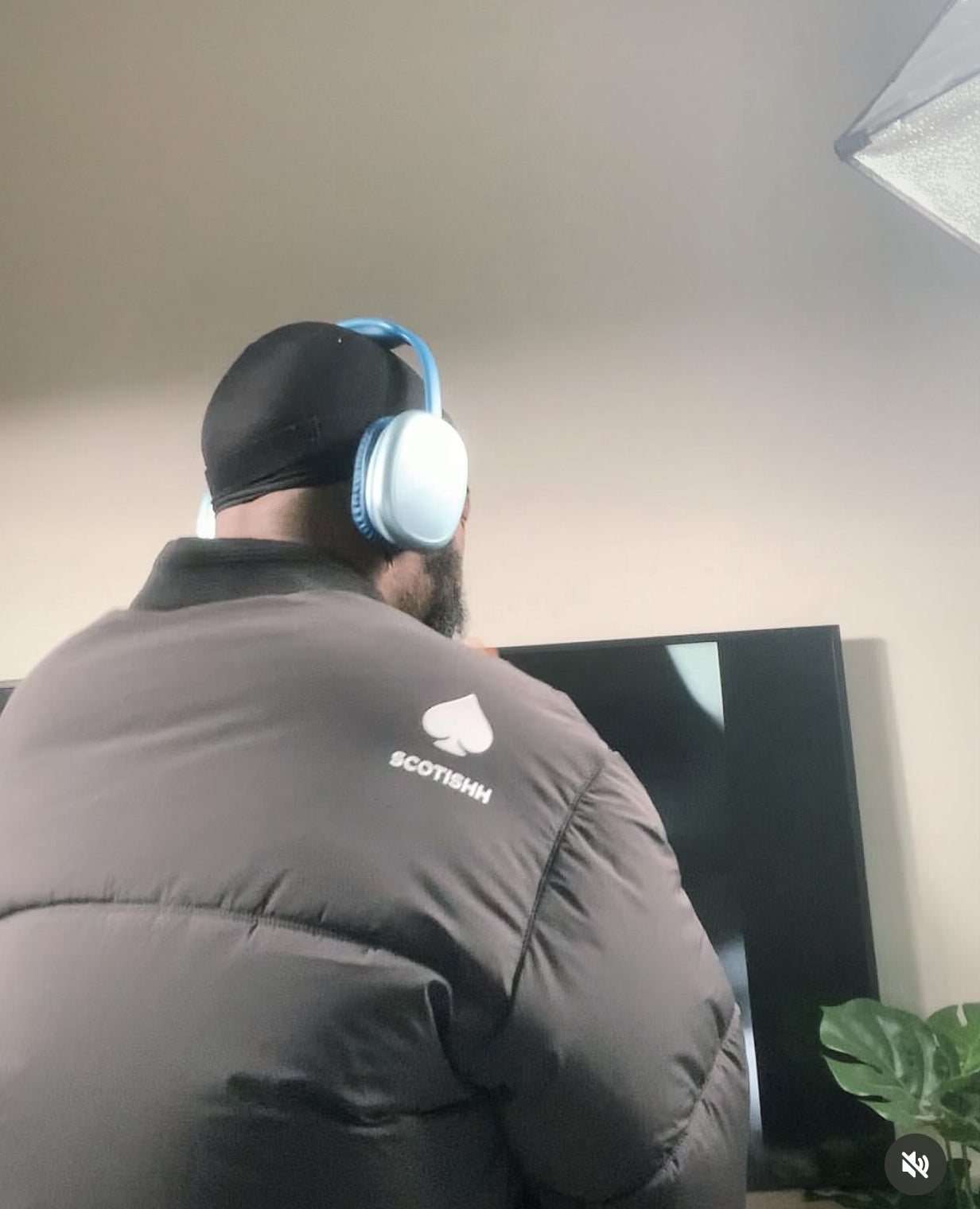 Luxury Unisex Loose Fit  Bomber jacket. vol.1, Available in BLACK AND WHITE. FREE Delivery 🚚 🎉